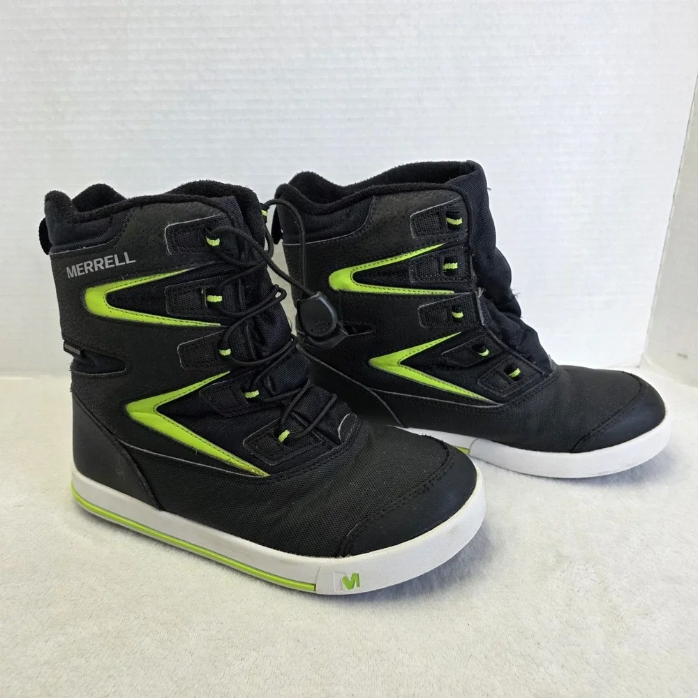 Merrell Boys Snow‎ Boots size 4M Snow Bank Winter Waterproof